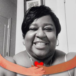 Meet your Posher, Carmela